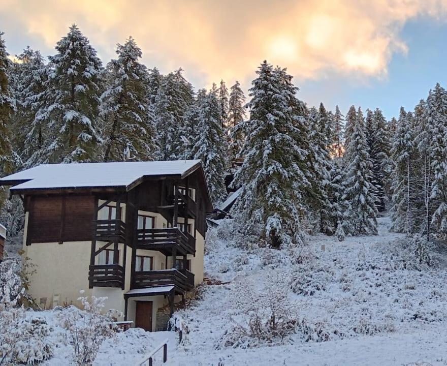 Chalet Les Arolles Les Orres Exterior photo